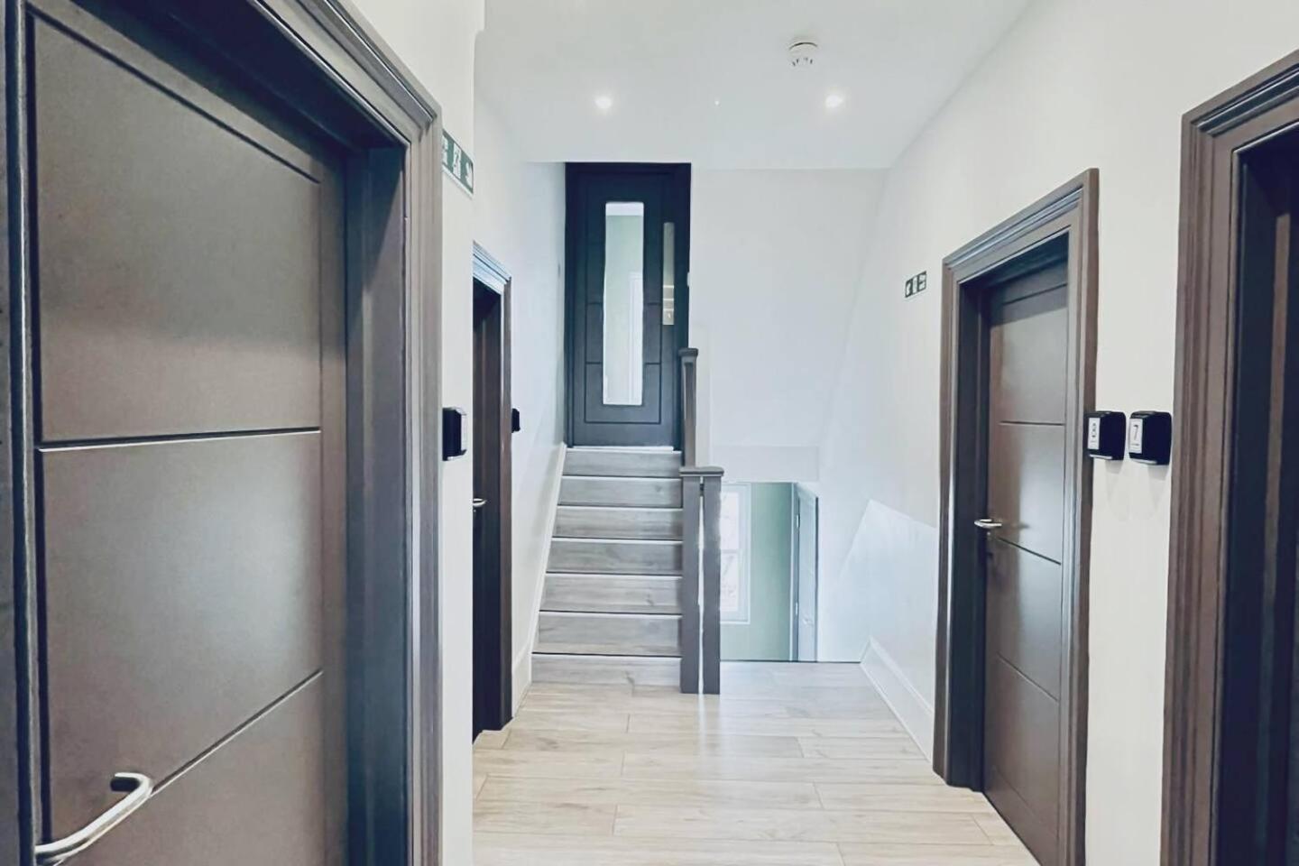 Apt 09 Stylish Studio Steps From Sea & Promenade Brighton Eksteriør billede
